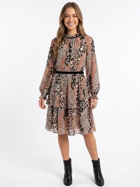 Donna Morgan Women’s Animal Print Long Sleeve Dress Tiered Ruffle